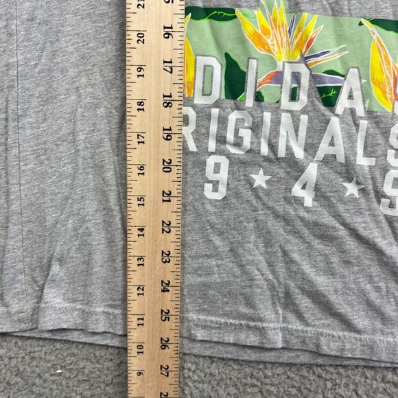 Adidas Originals 1949 Trefoil SS Crewneck T-Shirt Mens Size Small Grey - Picture 4 of 6